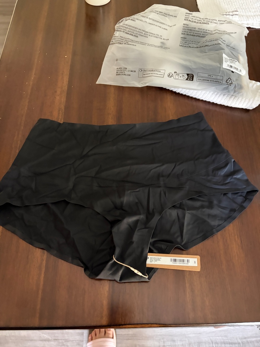 Women’s Black Skims high waisted underwear 2 pairs size L